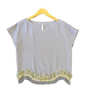 Robbi & Nikki Metallic Sequined Gray blouse, business causal & boho, size M.